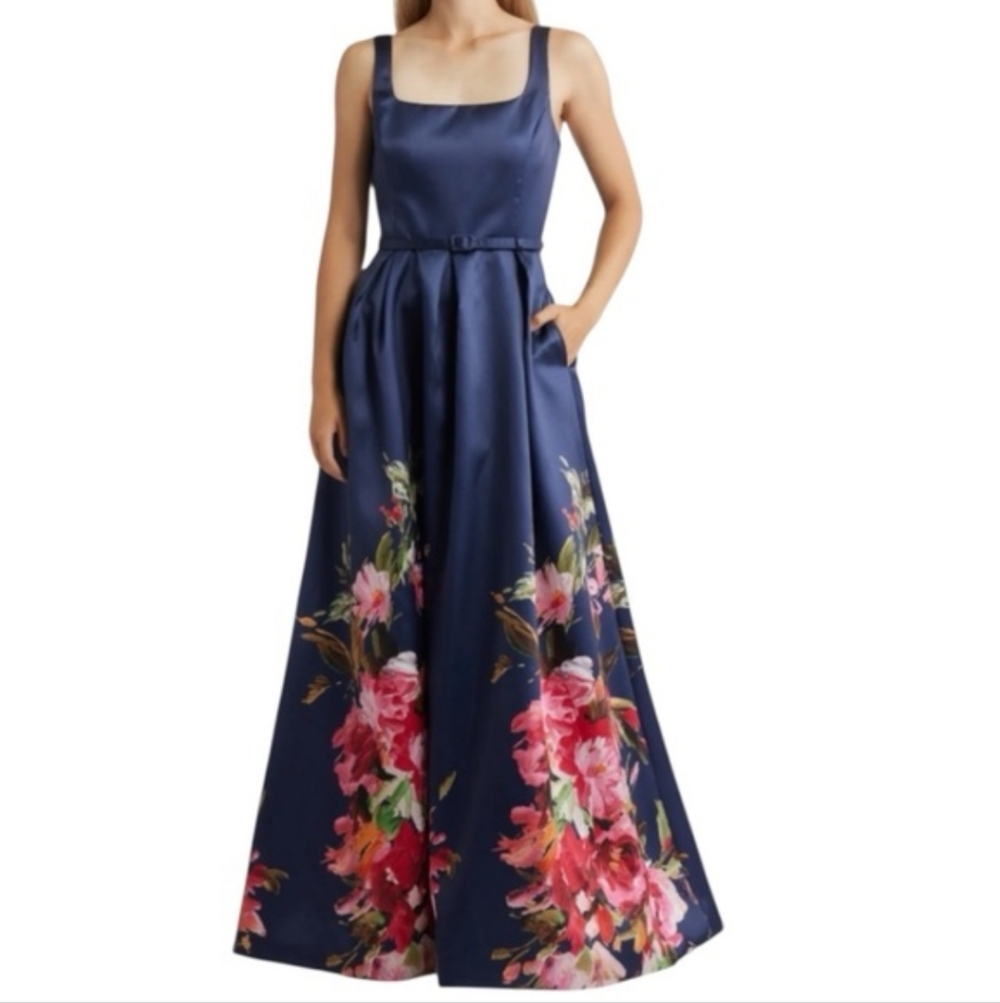 Julia Jordan Women's Monroe Twill Square Neck Belted Gown